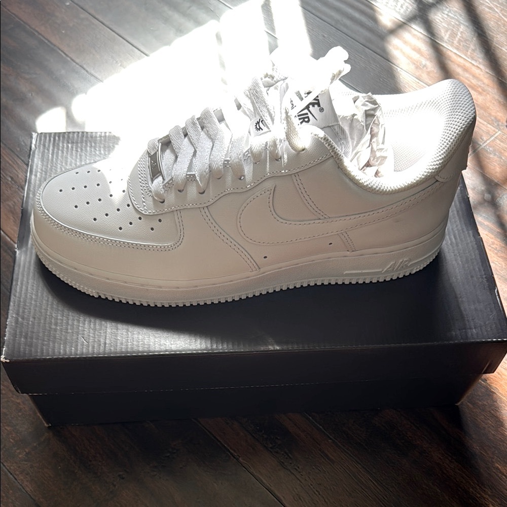 Women’s Nike Air Force 1 Flyease 9.5